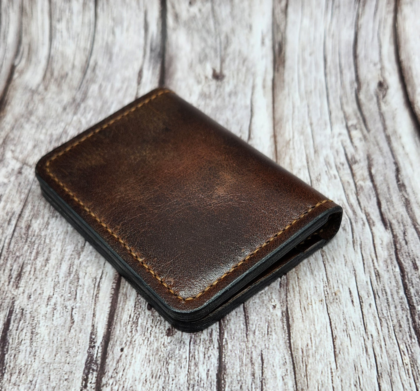 Minimalist Leather Bifold Wallet – Handmade Full Grain Leather Billfold