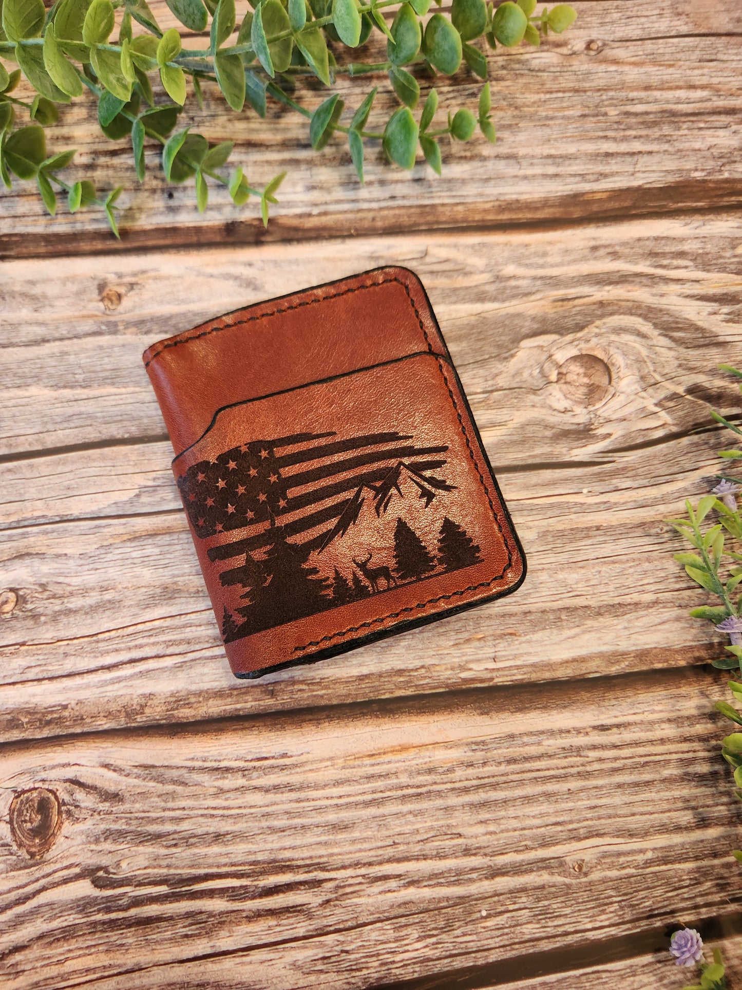 Minimalist Leather Bifold Wallet – Handmade Full Grain Leather Billfold