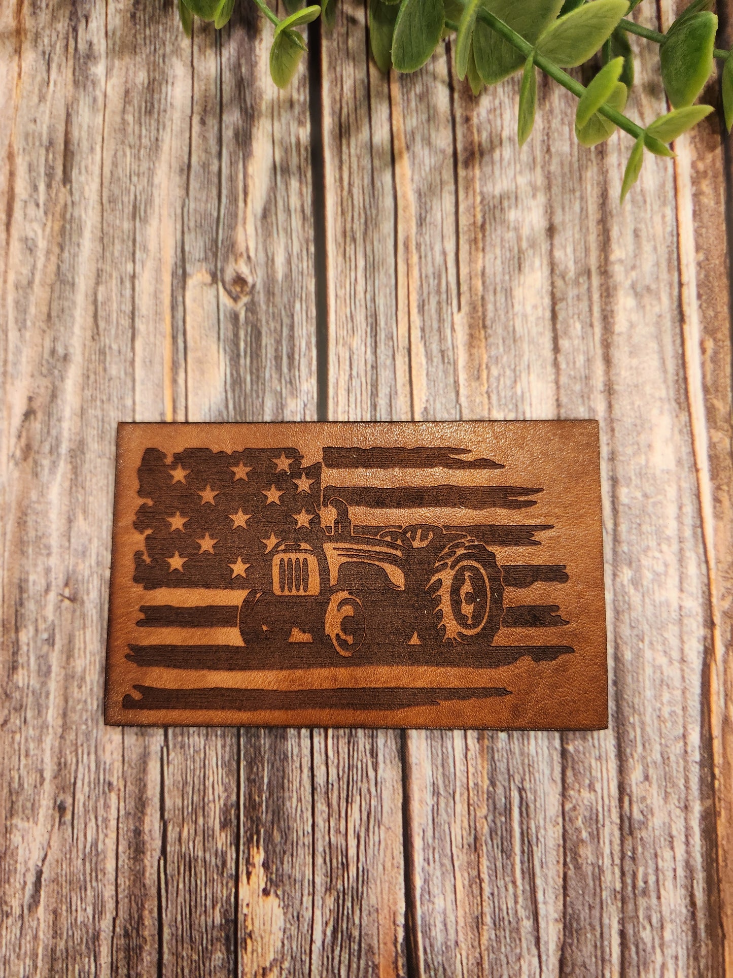 Handcrafted Full-Grain American Leather Pint Glass Sleeve | Includes 16oz Glass | Custom Laser Engraved | Heirloom Quality Barware