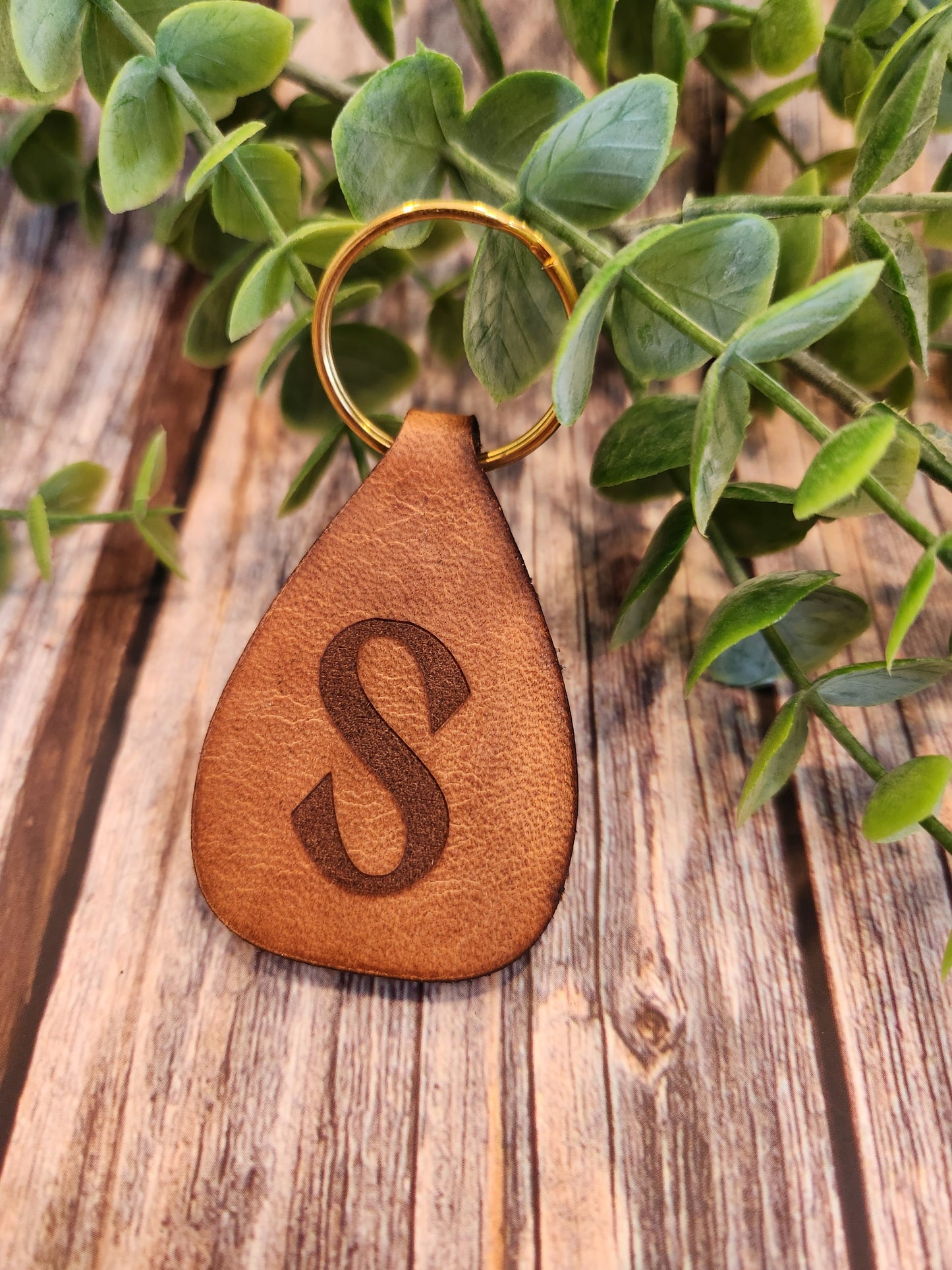 Personalized Full-Grain American Leather Key Fob, Custom Initial | Handcrafted Minimalist Keychain | Handmade in the USA