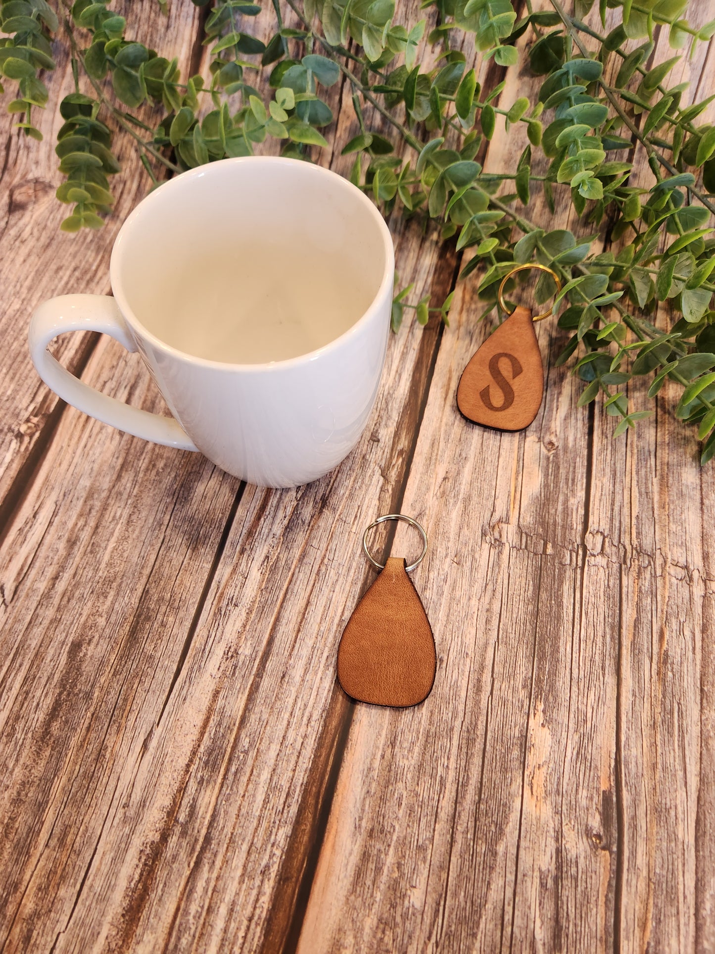 Personalized Full-Grain American Leather Key Fob, Custom Initial | Handcrafted Minimalist Keychain | Handmade in the USA