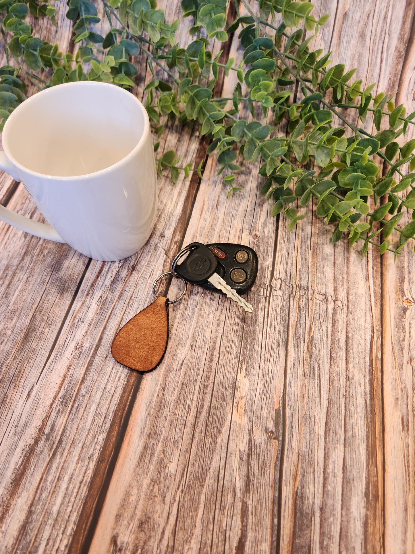 Personalized Full-Grain American Leather Key Fob, Custom Initial | Handcrafted Minimalist Keychain | Handmade in the USA