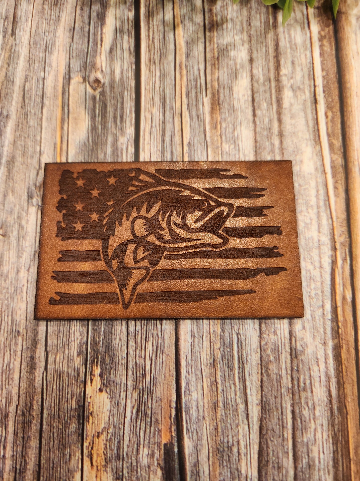 Handcrafted Full-Grain American Leather Pint Glass Sleeve | Includes 16oz Glass | Custom Laser Engraved | Heirloom Quality Barware